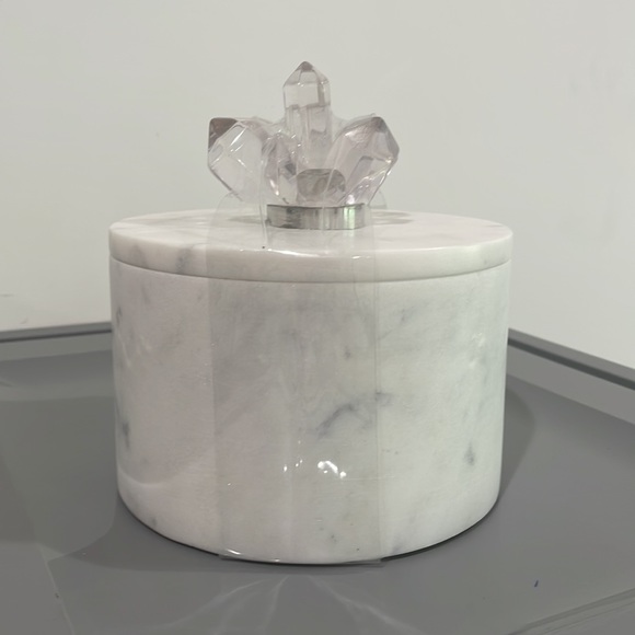 NWT at hiome Laila Ali Marbled Round Box with Crystal, 6 - Picture 5 of 6